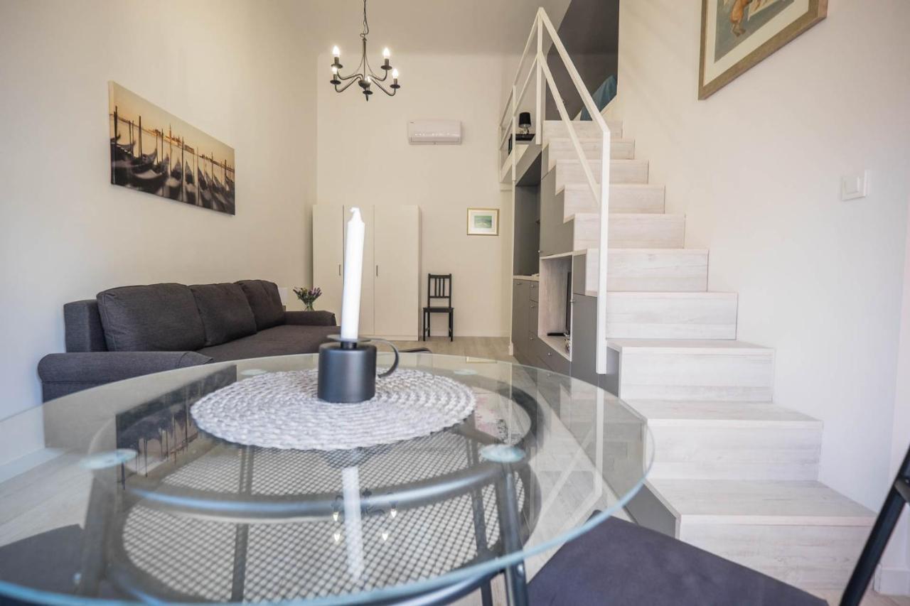 Gallery Duplex Studio Zagreb Bagian luar foto